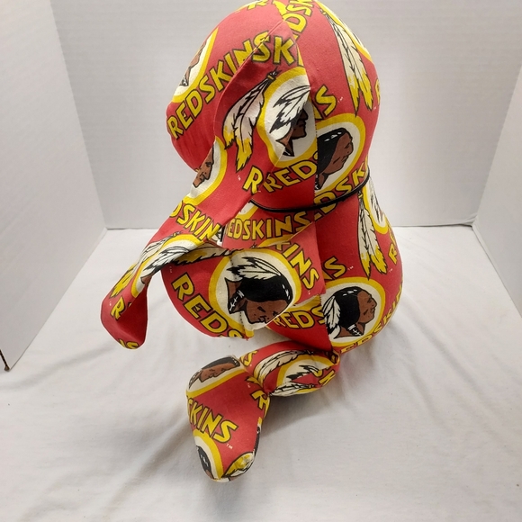 Vintage Washington Redskin Floppy Eared Stuffed Bunny W/ Forever License Plate. - Picture 3 of 10